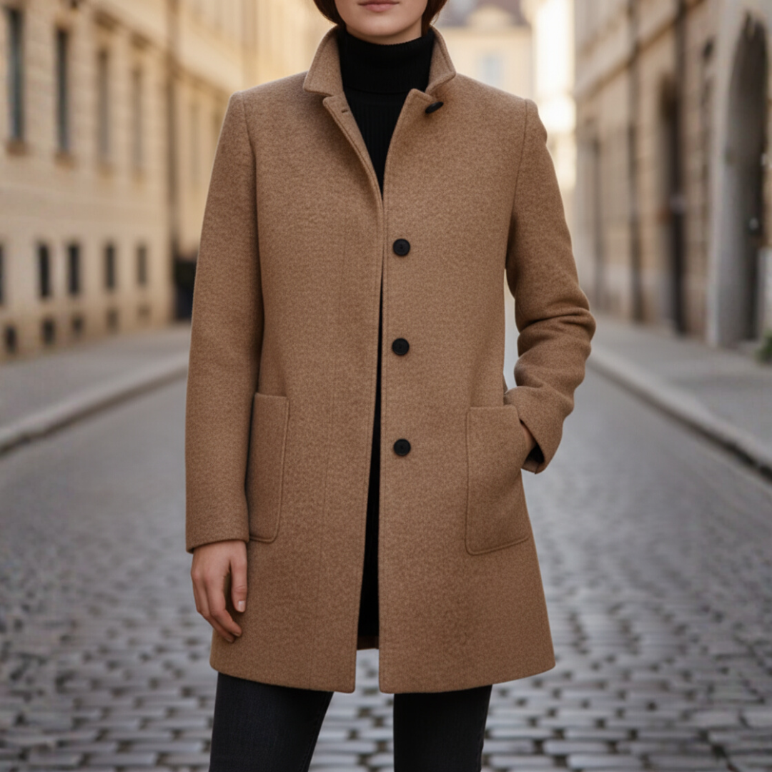 Damenmantel aus Polyester mit schwarzen Knöpfen | Vestea