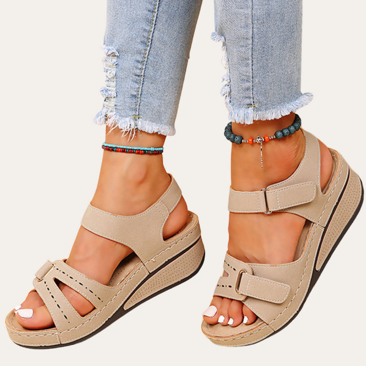 Orthopädische Keilsandaletten Damen Leder | Vestea