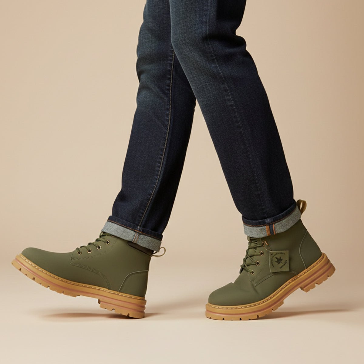 Men's Fur Lined Insulated Snow Boots | Chunky Lug Sole Angle