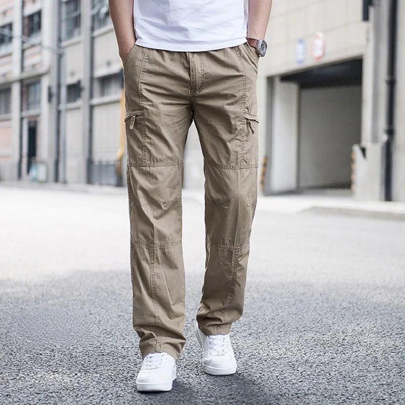 Men's Stretch Organic Cotton Cargo Pants Close Up