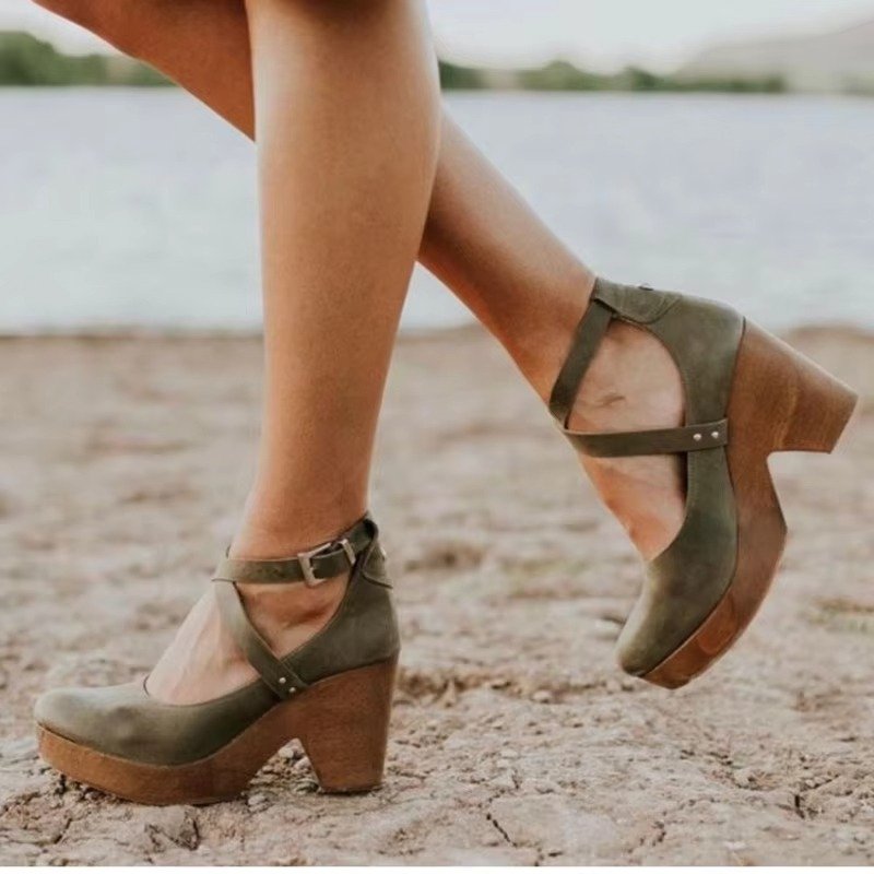 Women's Chunky Platform Mary Jane Heels | Buckle Strap Detail