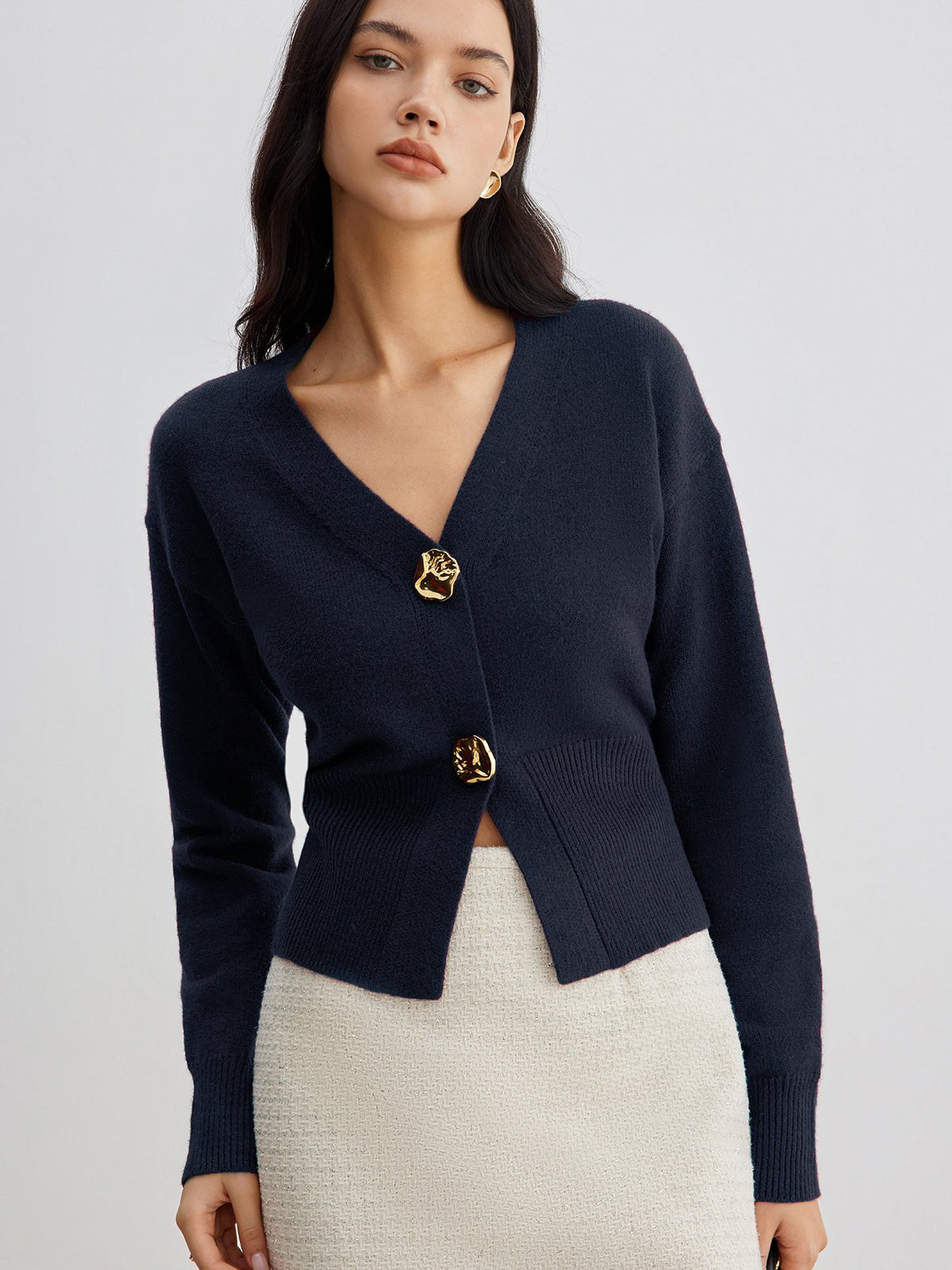 Women's Elegant Metal Button Short Cardigan Sweater View 12