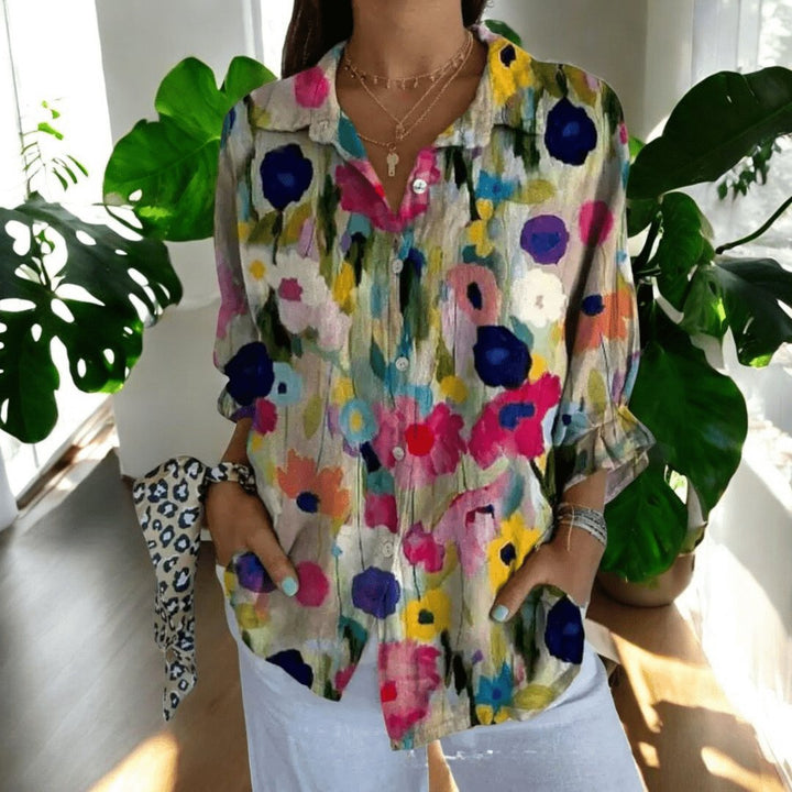 Women's Elegant Vintage Blouse | Hibiscus Print Short Sleeve Close Up
