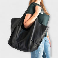 Women's Oversized Leather Weekender Bag | Structured Carry View 11