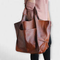 Women's Oversized Leather Weekender Bag | Structured Carry View 12