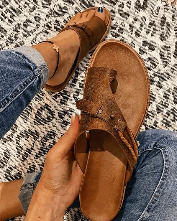 Women's Toe Ring Barefoot Flat Sandals | Minimal Everyday Hero